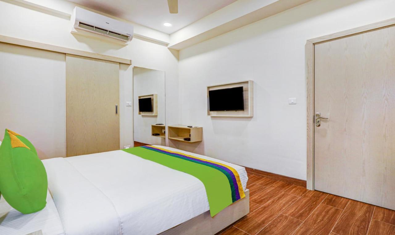 Treebo Galaxy Suites Mathikere Bangalore Exterior photo