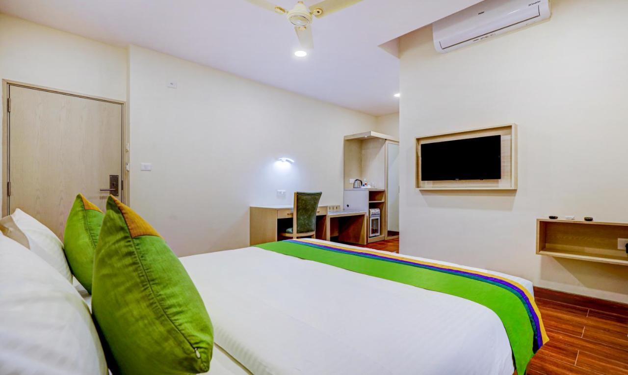 Treebo Galaxy Suites Mathikere Bangalore Exterior photo